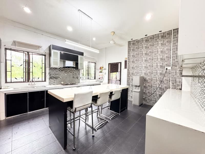 Semi-Detached House for Sale in Bangi (Selangor) - BILYA ARIFF - PropertyGuru.com.my