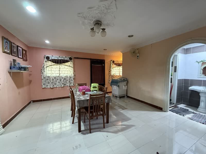 1-storey Terraced House for Sale in Taman Desa Budiman (Sungai Lalang) - Hasnizam . - Dining Room - PropertyGuru.com.my