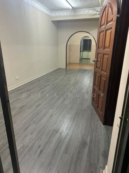 Rumah Teres 2 Tingkat untuk Disewa di Banting (Selangor) - Deeya Yusof - PropertyGuru.com.my