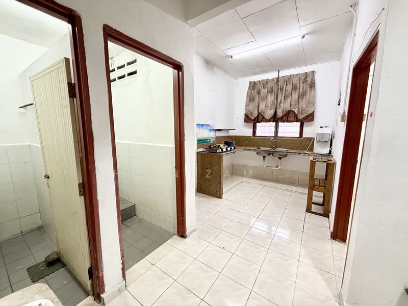 1-storey Terraced House for Sale in Taman Kelisa Ria (Sungai Petani) - Hasnizam . - Kitchen - PropertyGuru.com.my