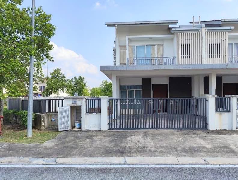 Cluster House for Sale in Rawang (Selangor) - Fifi Natasya - Exterior - PropertyGuru.com.my
