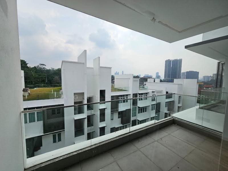 Kondominium untuk Dijual di Kenny Hills Residence - Agnes Liew - Balcony - PropertyGuru.com.my