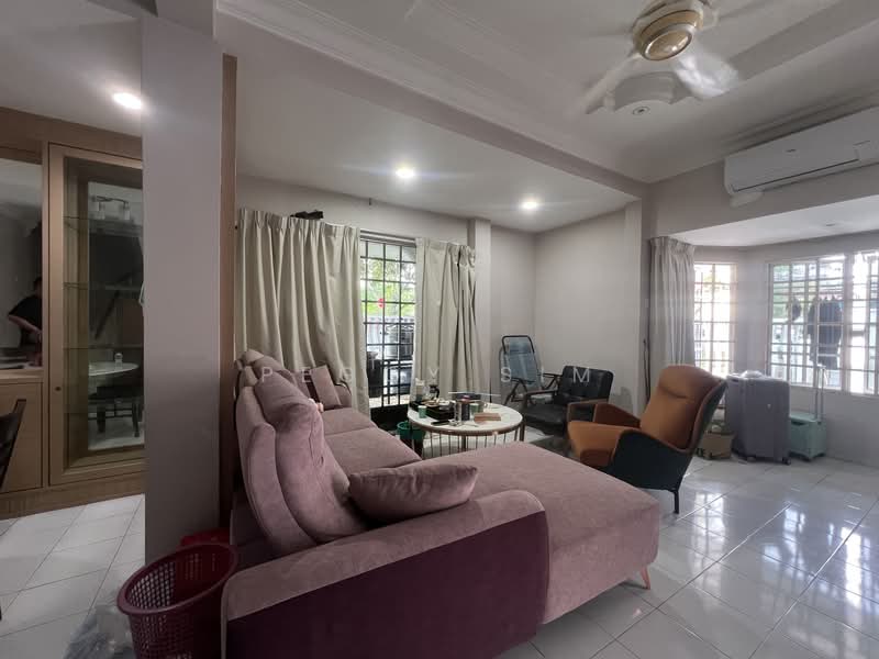 Rumah Teres 2 Tingkat untuk Dijual di BANDAR PUCHONG JAYA (Puchong) - Peggy Sim - Living Room - PropertyGuru.com.my