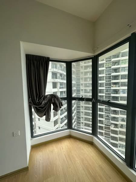 Kondominium untuk Dijual di Lovell @ Country Garden Danga Bay - Ellen Yeap - View - PropertyGuru.com.my