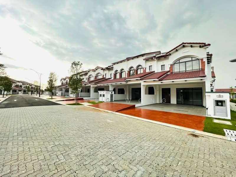 Rumah Teres 2 Tingkat untuk Dijual di Cyberjaya (Selangor) - Jared Wong - Exterior - PropertyGuru.com.my