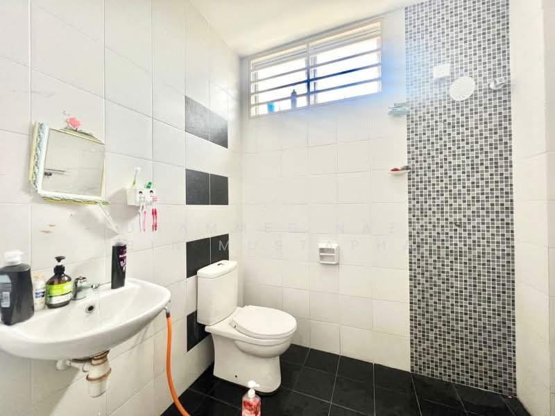 Rumah Teres 2 Tingkat untuk Dijual di Semenyih (Selangor) - Muhammed Nazri bin Mustapha - Bathroom - PropertyGuru.com.my
