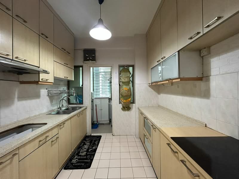 Apartment for Rent at Danga View Apartment - Jameson Choo - Kitchen - PropertyGuru.com.my