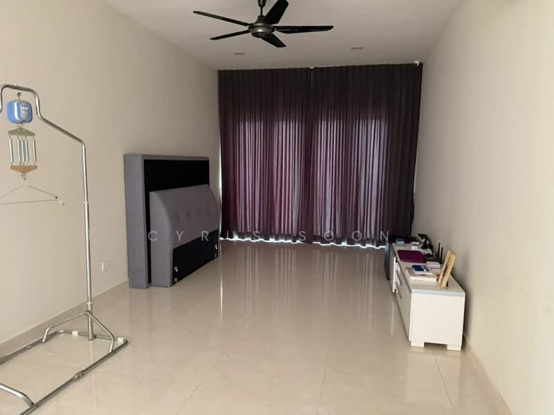Semi-Detached House for Sale in Rawang (Selangor) - Cyrus Soon - Living Room - PropertyGuru.com.my