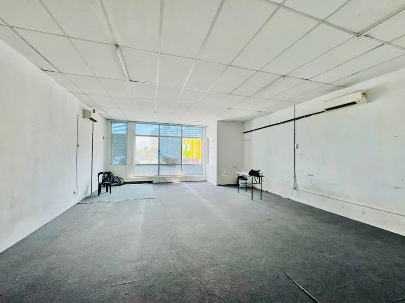 Kedai untuk Dijual di Bandar Seri Putra (Bangi) - Zehan Zaki - Interior - PropertyGuru.com.my