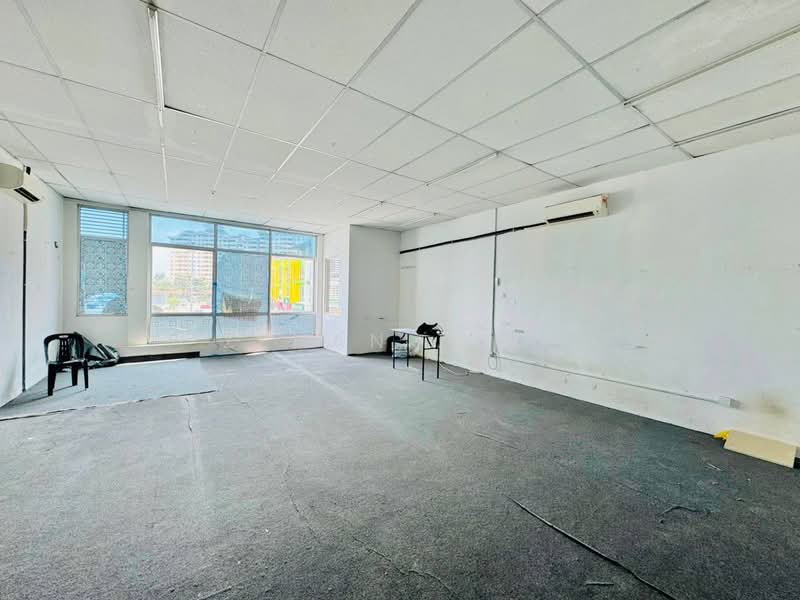 Kedai untuk Dijual di Bandar Seri Putra (Bangi) - Zehan Zaki - Interior - PropertyGuru.com.my