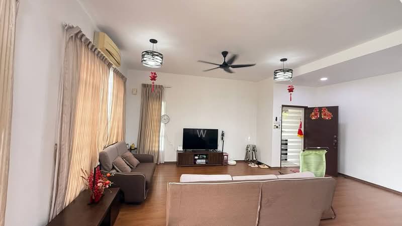 Cluster House for Rent in Horizon Hills (Iskandar Puteri (Nusajaya)) - Li Wei - Living Room - PropertyGuru.com.my