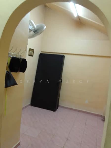 Rumah Teres 2 Tingkat untuk Disewa di Seri Kembangan (Selangor) - Deeya Yusof - PropertyGuru.com.my