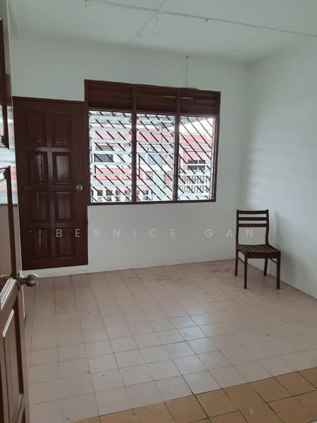 2-storey Terraced House for Sale in Taman Johor Jaya (Johor Bahru) - Bernice Gan - Interior - PropertyGuru.com.my