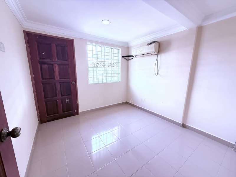 Rumah Teres 2 Tingkat untuk Dijual di Bukit Gedong - Hasnizam . - Interior - PropertyGuru.com.my
