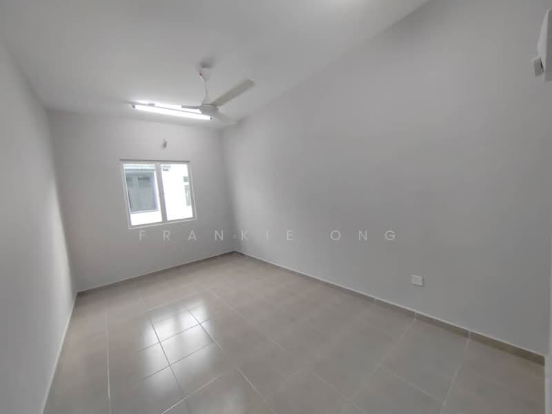 Rumah Teres 2 Tingkat untuk Disewa di Taman Scientex Rawang (Rawang) - Frankie Ong - PropertyGuru.com.my