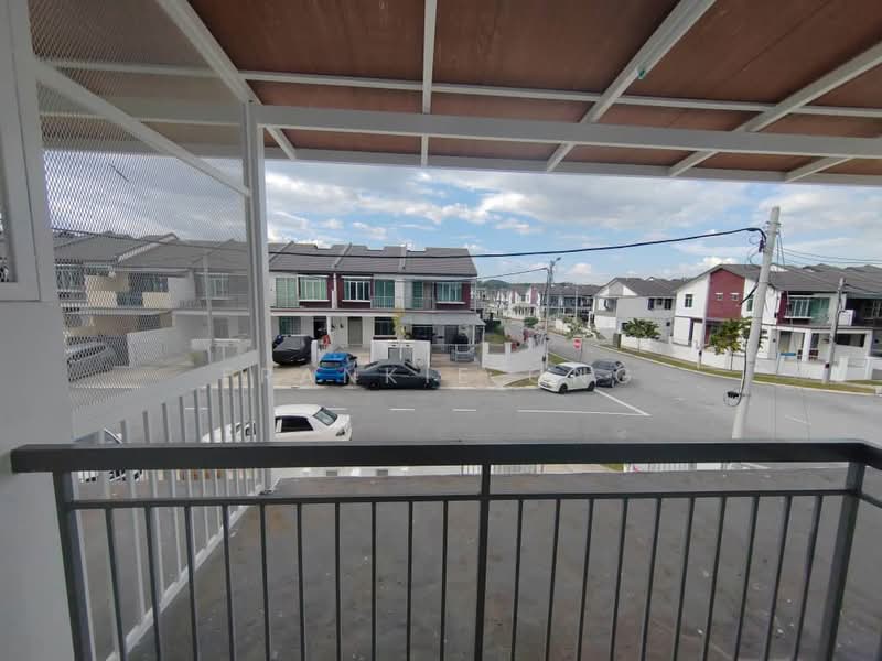 Rumah Teres 2 Tingkat untuk Disewa di Taman Scientex Rawang (Rawang) - Frankie Ong - PropertyGuru.com.my