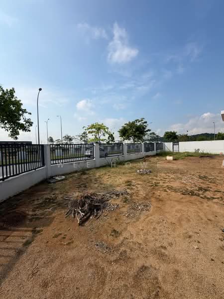 2-storey Terraced House for Sale in Kampung Baharu (Gelang Patah) - Wee Howe - Exterior - PropertyGuru.com.my