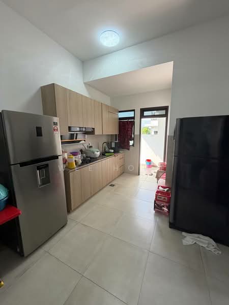 2-storey Terraced House for Sale in Kampung Baharu (Gelang Patah) - Wee Howe - Kitchen - PropertyGuru.com.my