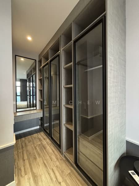 Service Residence for Sale at Millerz Square - Sam Chew - Interior - PropertyGuru.com.my