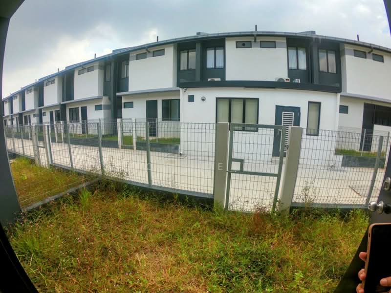 Rumah Teres 2 Tingkat untuk Disewa di Bandar Bukit Raja (Klang) - Rodhie . - Exterior - PropertyGuru.com.my
