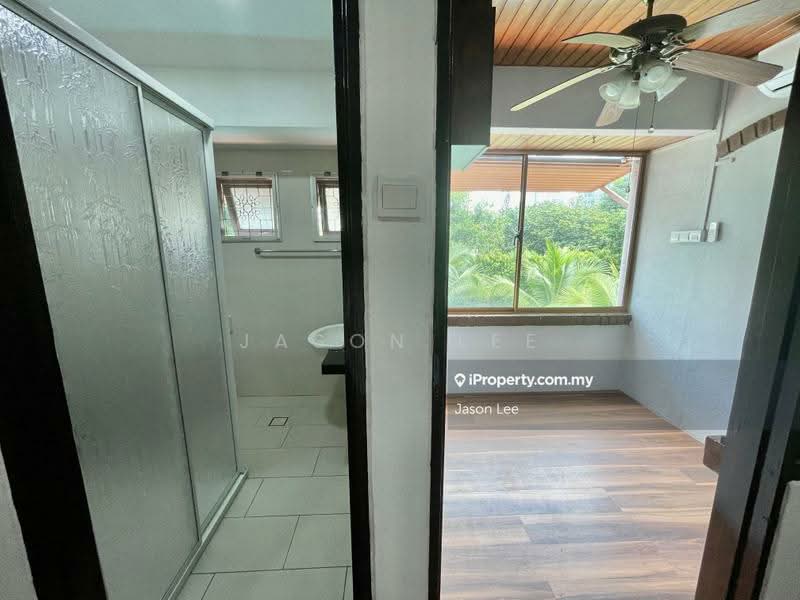 Bungalow for Sale in Ampang Hilir (Ampang) - JASON LEE - Bathroom - PropertyGuru.com.my