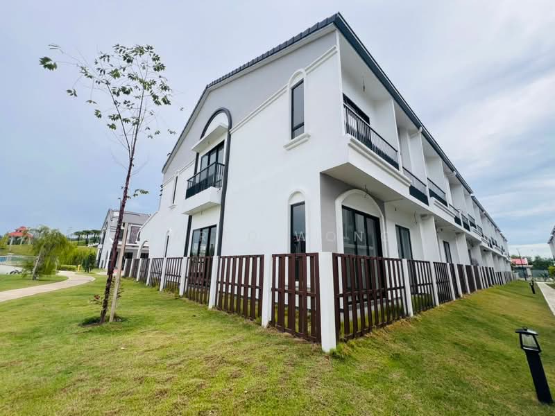 Rumah Teres 2 Tingkat untuk Dijual di Cyberjaya (Selangor) - Jared Wong - Exterior - PropertyGuru.com.my