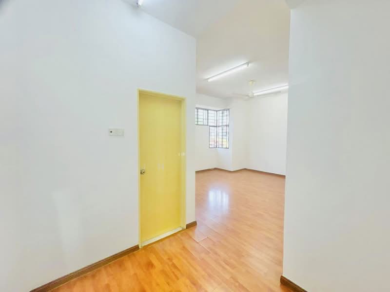 Rumah Teres untuk Disewa di Taman Sutera (Kajang) - Erin Yusof - PropertyGuru.com.my