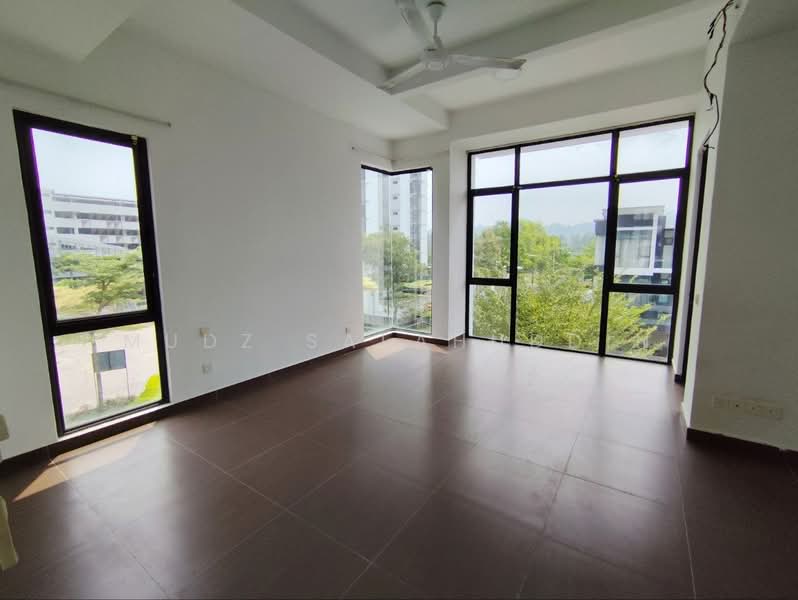 3-storey Terraced House for Sale in Mutiara Heights (Kajang) - Mudz Salahuddin - Interior - PropertyGuru.com.my