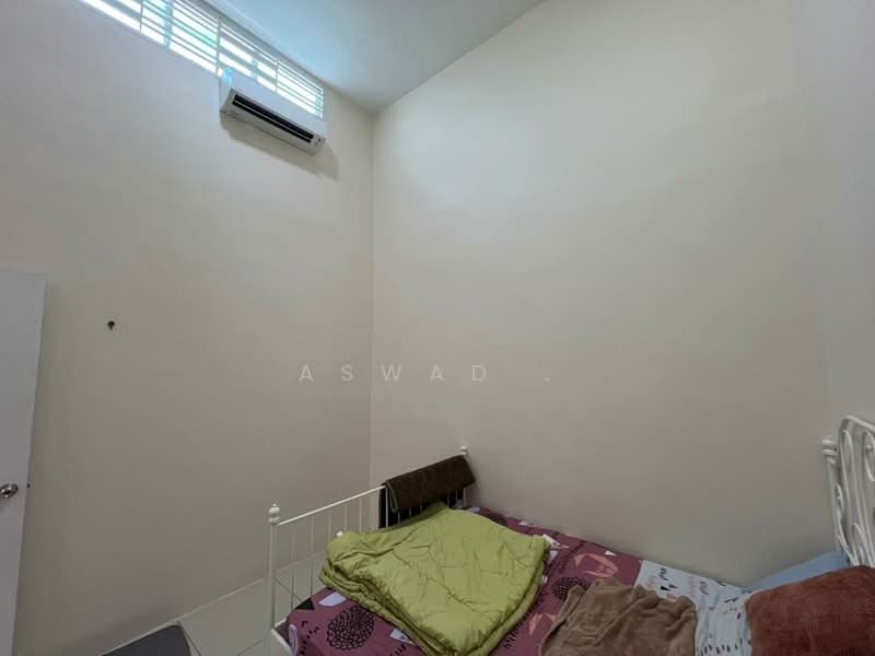 Rumah Teres 1 Tingkat untuk Dijual di Taman Desa Ara (Tasek Gelugor) - Aswad . - Bedroom - PropertyGuru.com.my