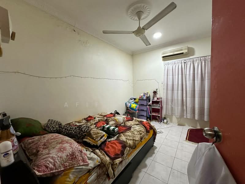 Condominium for Sale at De Rozelle - Afif Azizan - Bedroom - PropertyGuru.com.my