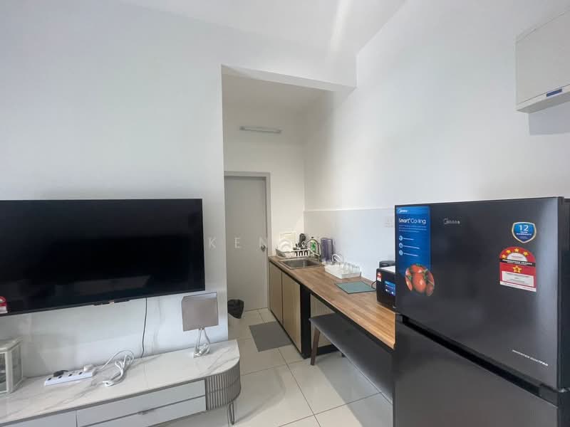 Service Residence for Sale at The Horizon - Kent C - Kitchen - PropertyGuru.com.my