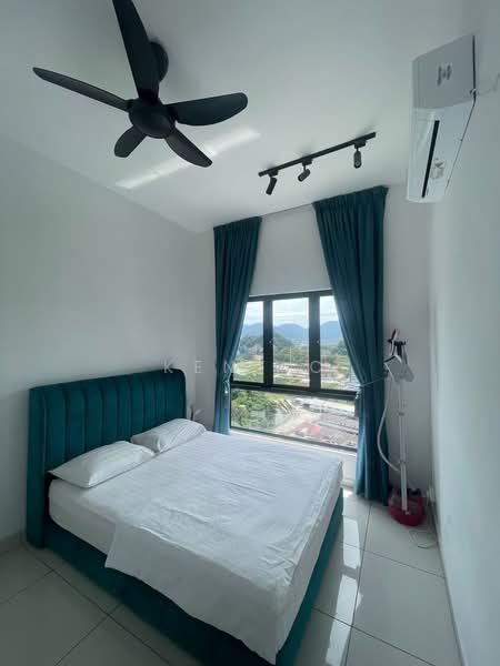 Service Residence for Sale at The Horizon - Kent C - Bedroom - PropertyGuru.com.my