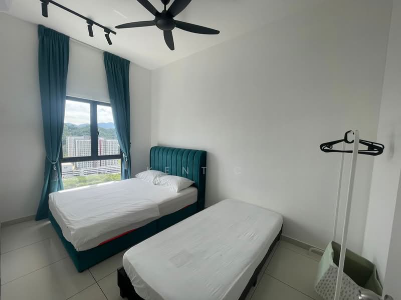 Service Residence for Sale at The Horizon - Kent C - Bedroom - PropertyGuru.com.my