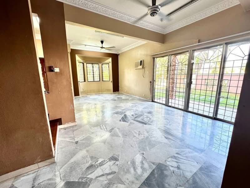 Terraced House for Sale in Usj 12 (Subang Jaya) - Aida Ramli - Living Room - PropertyGuru.com.my