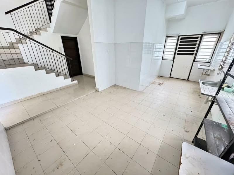 Rumah Teres 2 Tingkat untuk Dijual di Puncak Bestari (Puncak Alam) - Mudz Salahuddin - Interior - PropertyGuru.com.my