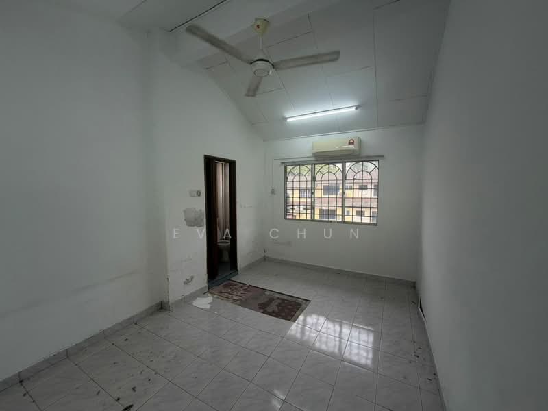 2.5-storey Terraced House for Sale in Segambut (Kuala Lumpur) - Eva Chun - Interior - PropertyGuru.com.my