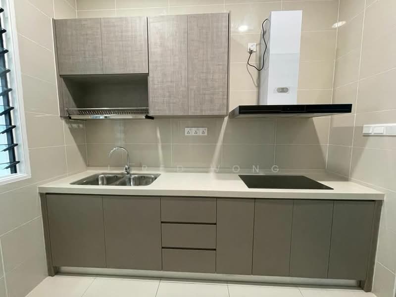 Condominium for Rent at Isle of Kamares - Jared Wong - Kitchen - PropertyGuru.com.my