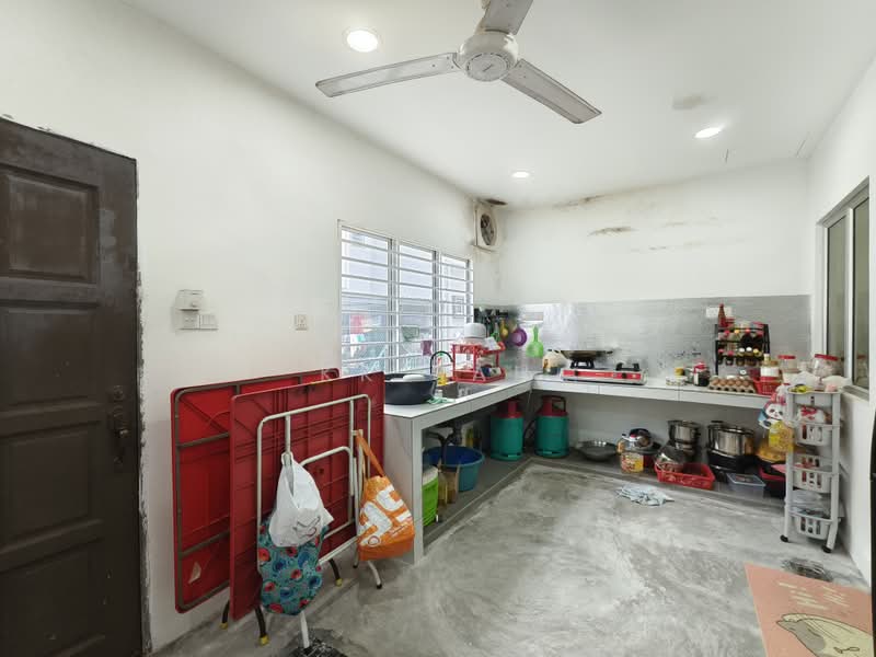 Rumah Teres 2 Tingkat untuk Dijual di Bandar Teknologi Kajang (Kajang) - KK Sah - Kitchen - PropertyGuru.com.my
