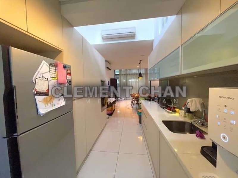 3-storey Terraced House for Rent in Desa Parkcity (Kuala Lumpur) - Clement Chan - Kitchen - PropertyGuru.com.my