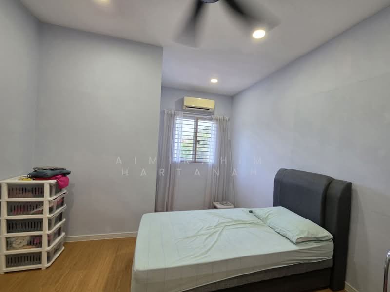 Terraced House for Sale in Semenyih (Selangor) - AimiRahim Hartanah - Bedroom - PropertyGuru.com.my