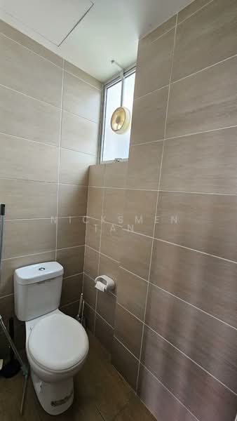 Kondominium untuk Disewa di Residensi Gembira 737 - Nicksmen Tan - Bathroom - PropertyGuru.com.my