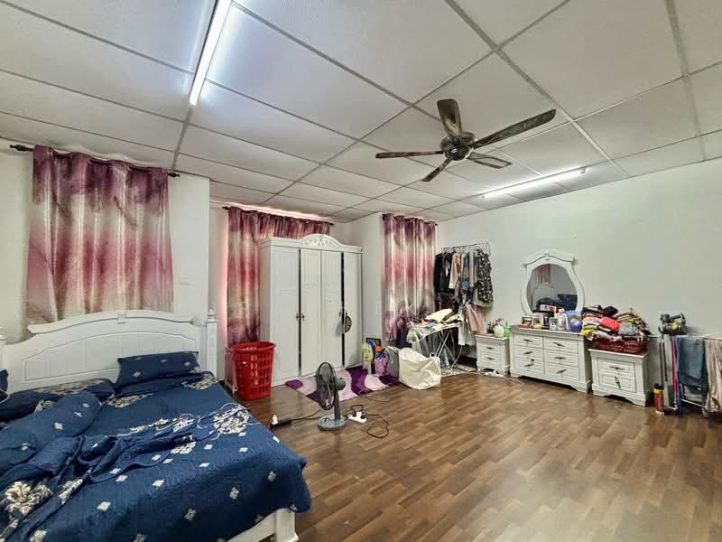 Rumah Teres 2 Tingkat untuk Dijual di Taman Salak Perdana (Dengkil) - Nurashekin . - Bedroom - PropertyGuru.com.my