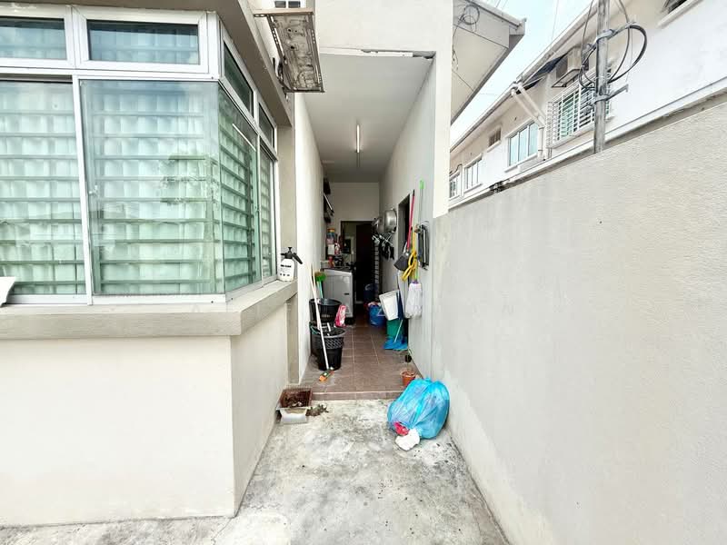 Untuk Dijual - Seksyen 8