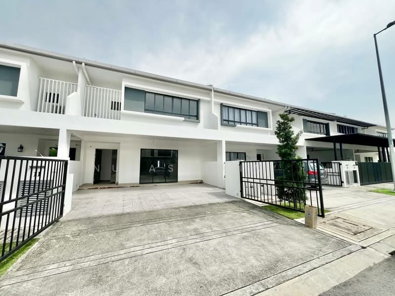 Rumah Teres 2 Tingkat untuk Dijual di Cyberjaya (Selangor) - Nurashekin . - Exterior - PropertyGuru.com.my