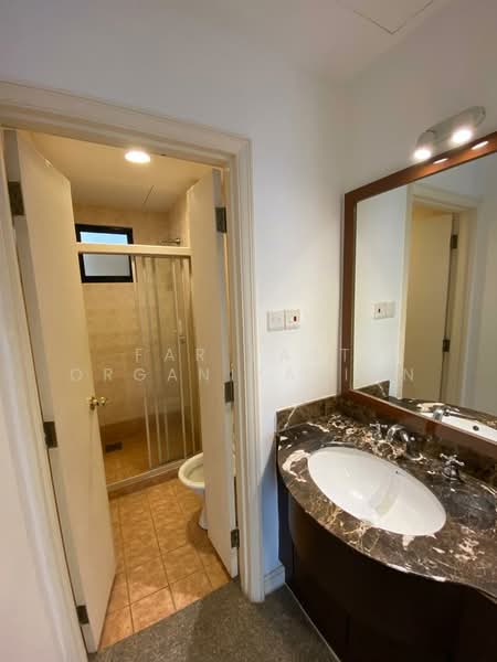 Kondominium untuk Disewa di Sri Tiara Residences - Far East Organization - Bathroom - PropertyGuru.com.my