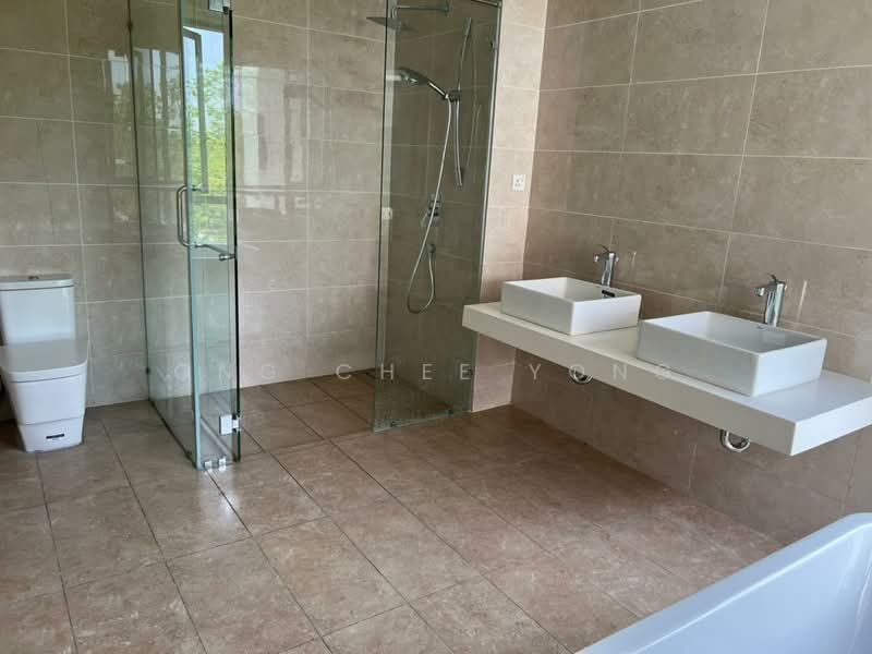 Bungalow for Sale in Kota Kemuning (Shah Alam) - Ong Chee Yong - Bathroom - PropertyGuru.com.my