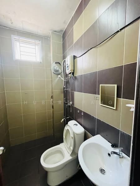 Rumah Teres 2 Tingkat untuk Disewa di Kota Tinggi (Johor) - Hubert Pang - Bathroom - PropertyGuru.com.my