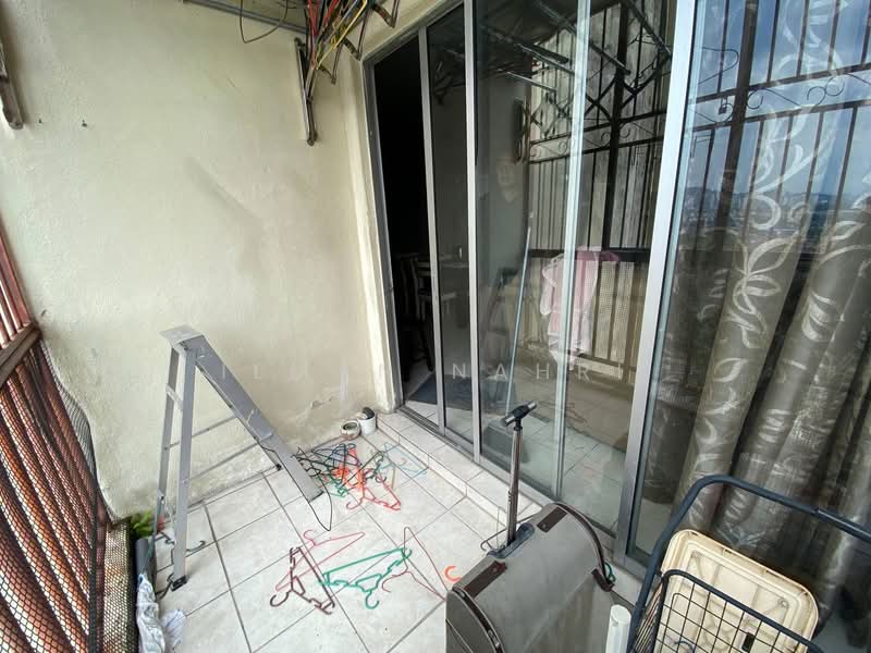 Apartment for Sale at Pangsapuri Damai Mewah B - Ilman Nahri - Balcony - PropertyGuru.com.my