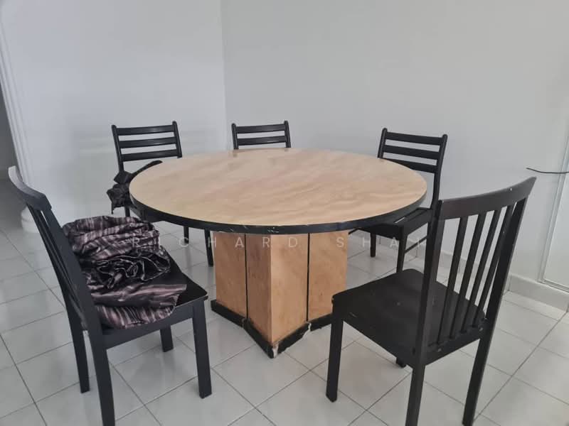 1.5-storey Terraced House for Rent in Johor Bahru (Johor) - Richard Shai - Dining Room - PropertyGuru.com.my