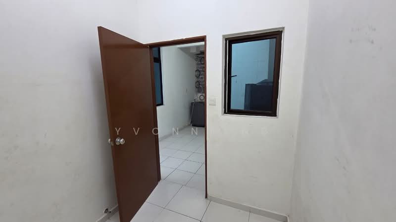 Service Residence for Rent at Sky Gardens Residences - Yvonne Ng - PropertyGuru.com.my